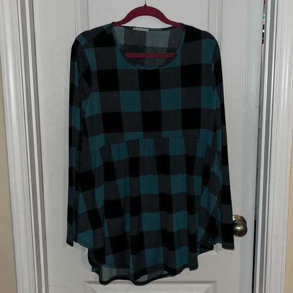 Chic Soul Tops - Plaid Black and Teal top